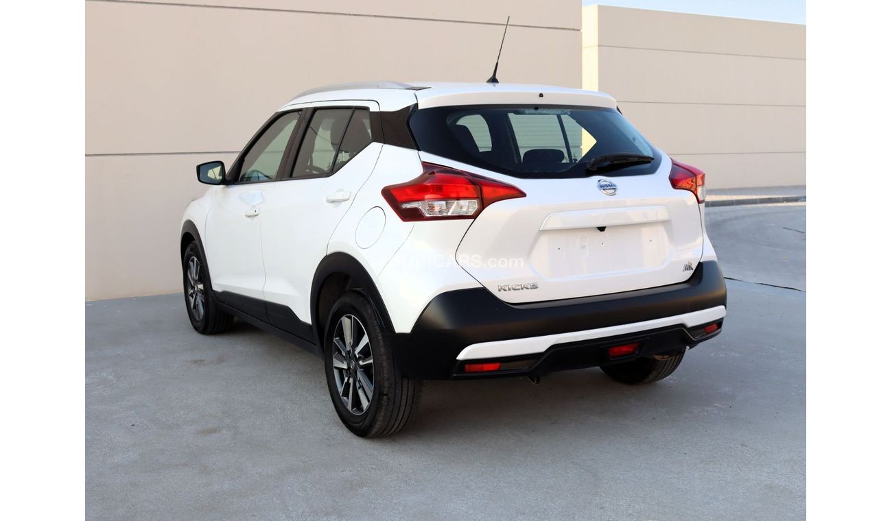 Nissan Kicks SV ACCIDENTS FREE - GCC - ORIGINAL PAINT - 1600 CC - PERFECT CONDITION INSIDE OUT