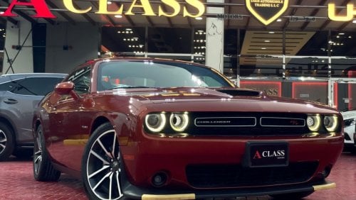 Dodge Challenger 392 Hemi Scat Pack Shaker