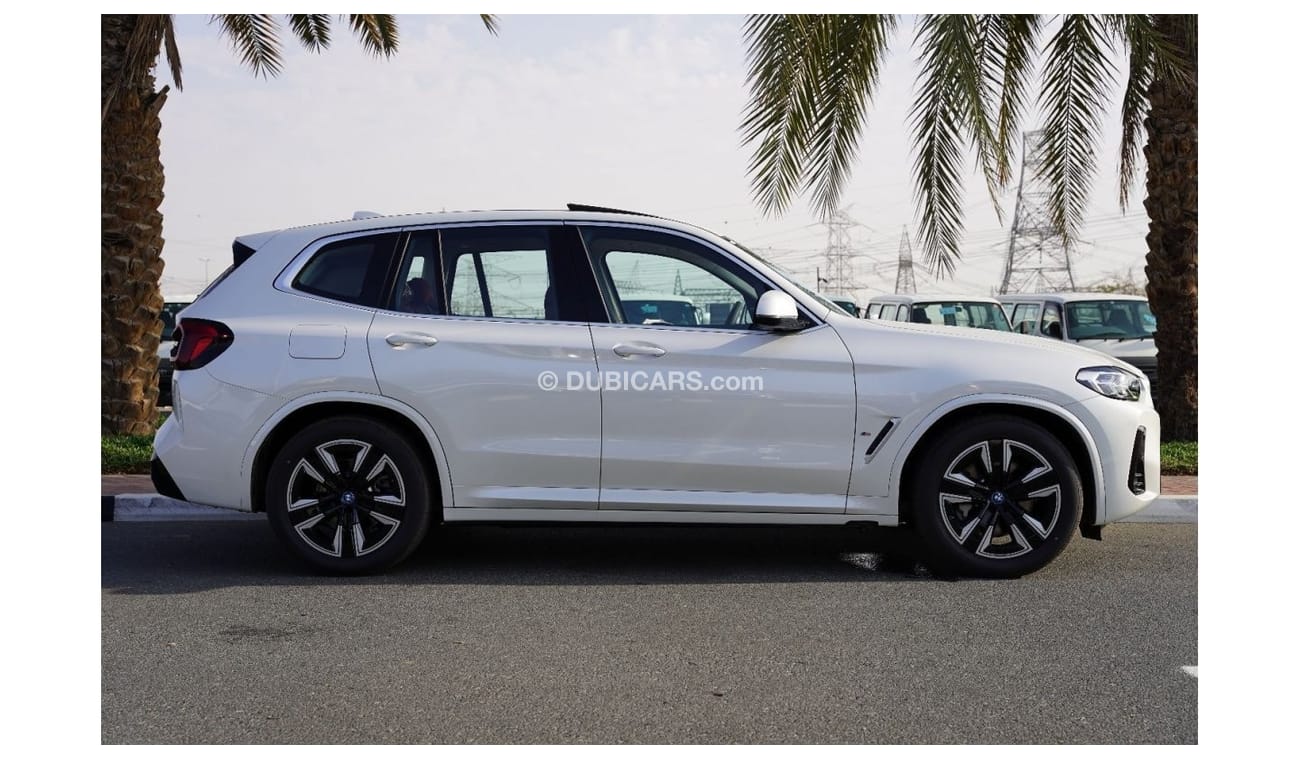 بي أم دبليو iX3 2024 BMW IX3 M-SPORT White 0KM