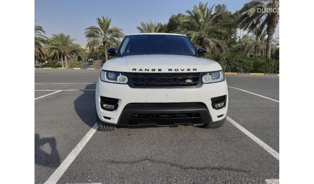 Land Rover Range Rover Sport Supercharged 2015 GCC very clean car accident free full