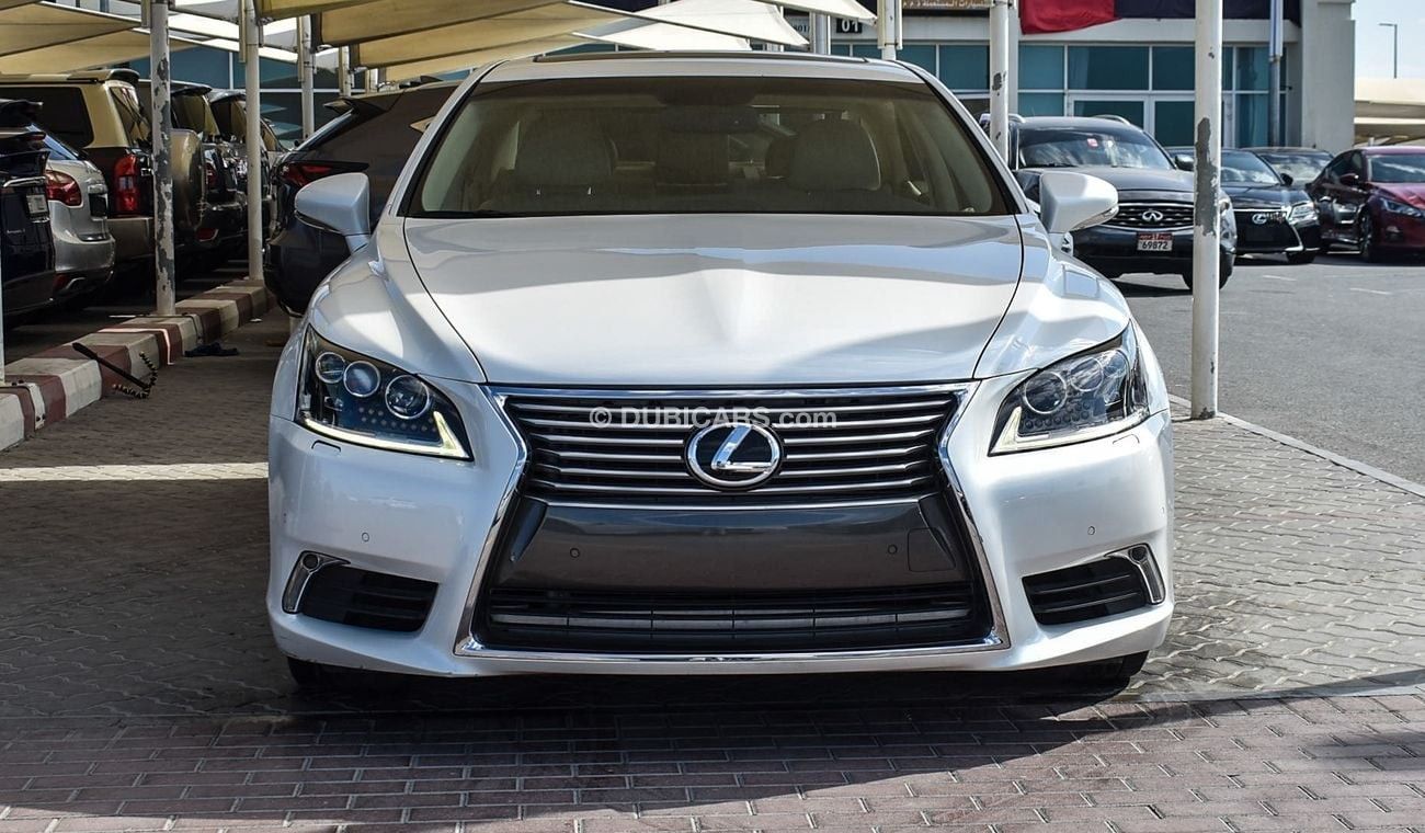 Lexus LS460 AWD