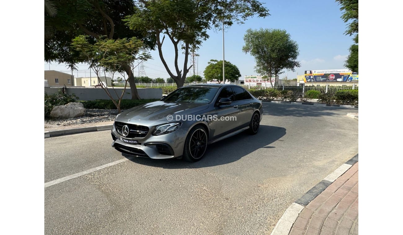 Mercedes-Benz E 63S 4MATIC+ 4.0L