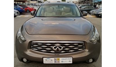 Infiniti FX50 V8 5.0L Full Option