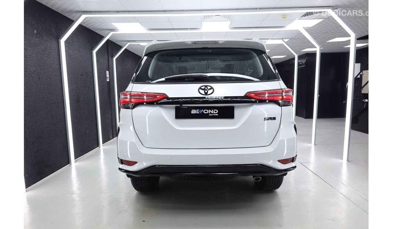 Toyota Fortuner 2024 LEGENDER 2.7L PETROL