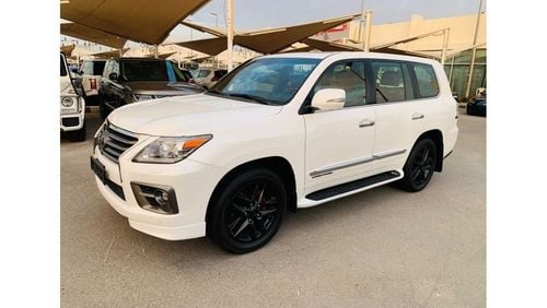 Lexus LX570