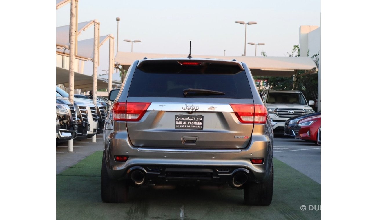 Jeep Grand Cherokee SRT8