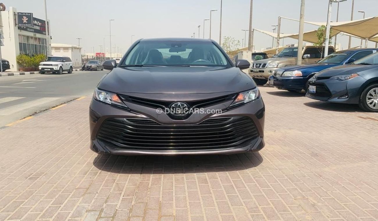 Toyota Camry LE