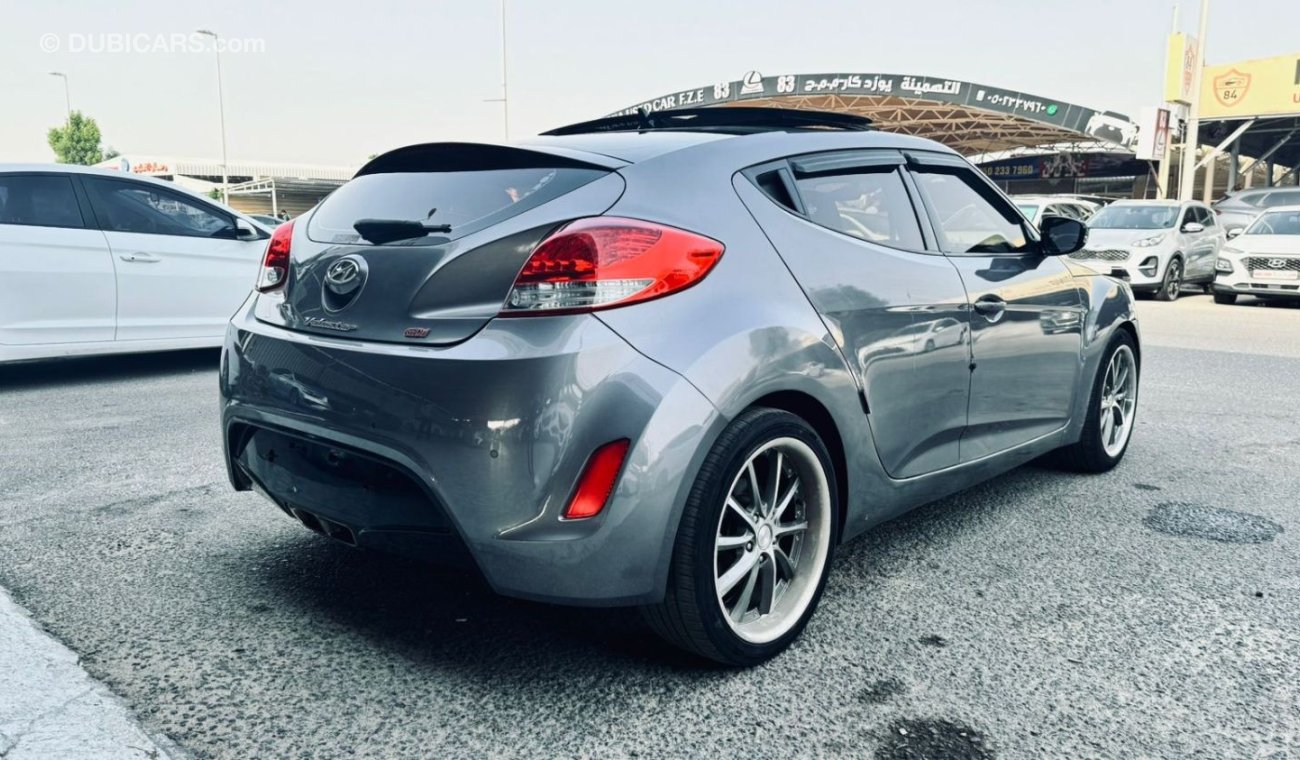 Hyundai Veloster