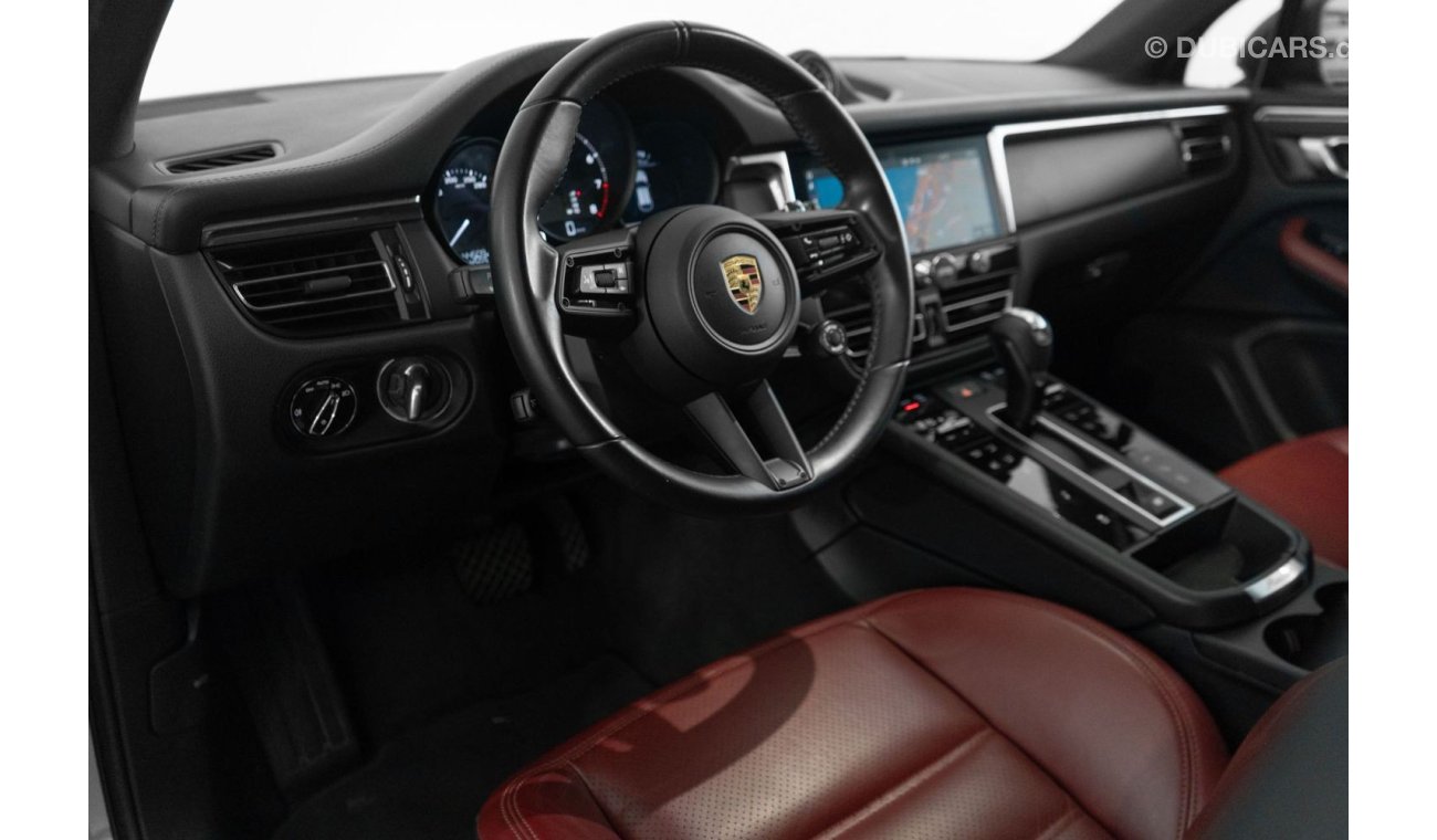 Porsche Macan T Sport Chrono Plus Package