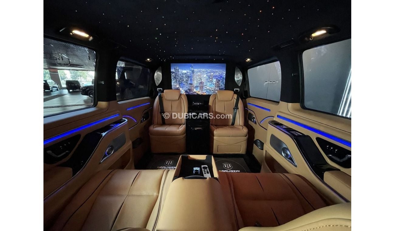 مرسيدس بنز V 250 4,101 PM I VIP I Leather Seats I Comfort I Maybach