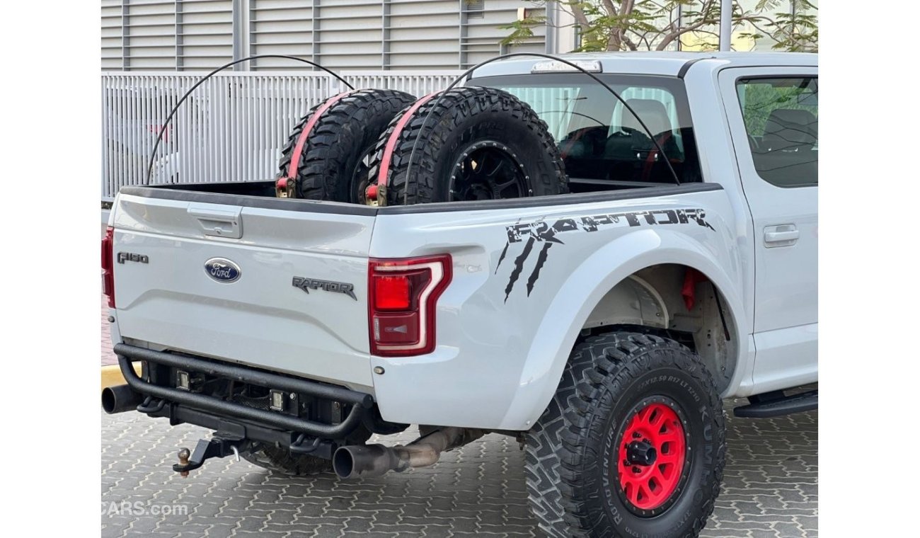 Ford F 150 Raptor SVT Raptor Luxury FORD F-150 RAPTOR ( BAJA BODY KIT ) 2017 GCC FULL OPITION // PERFECT CONDITION