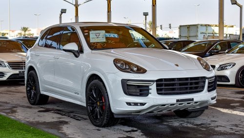 Porsche Cayenne GTS