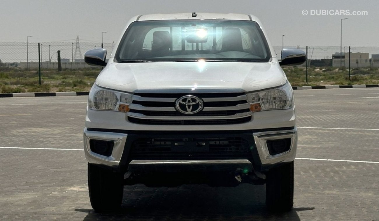 تويوتا هيلوكس 2.4L TURBO DC 4WD MT (EXPORT ONLY)