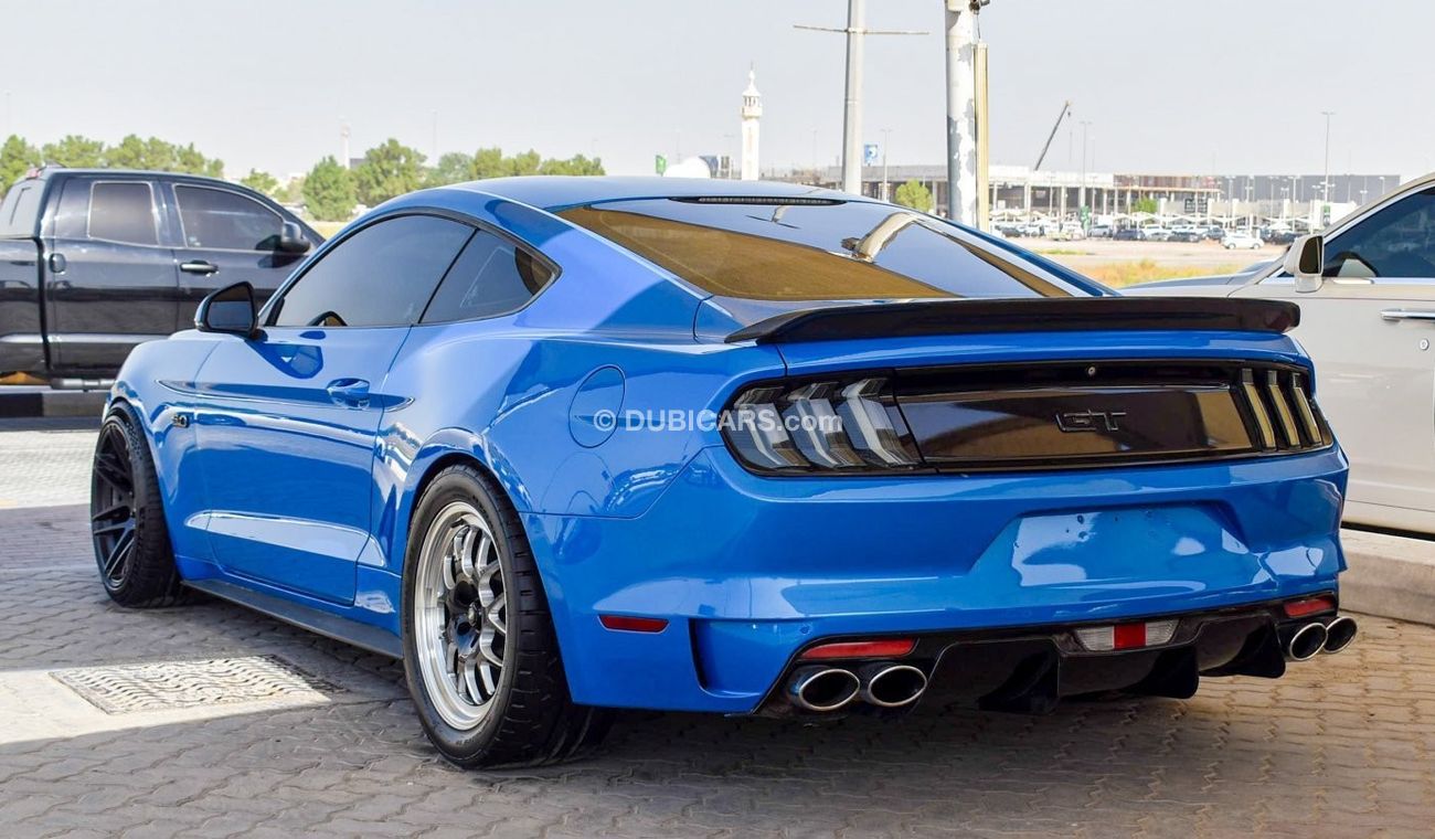 Ford Mustang GT 5.0 L