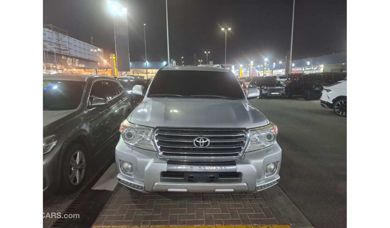 Toyota Land Cruiser GXR