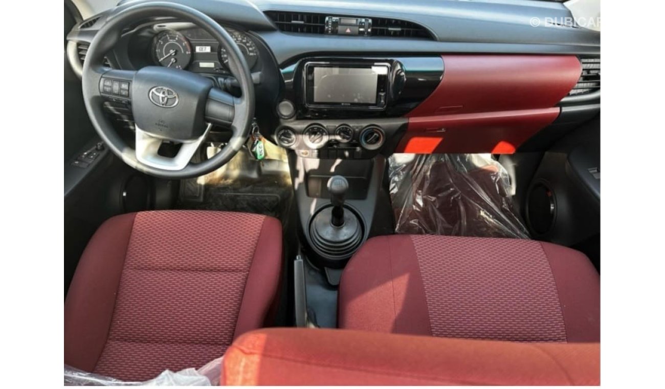 تويوتا هيلوكس SINGLE CAB DSL 4X4 POWER WINDOWS