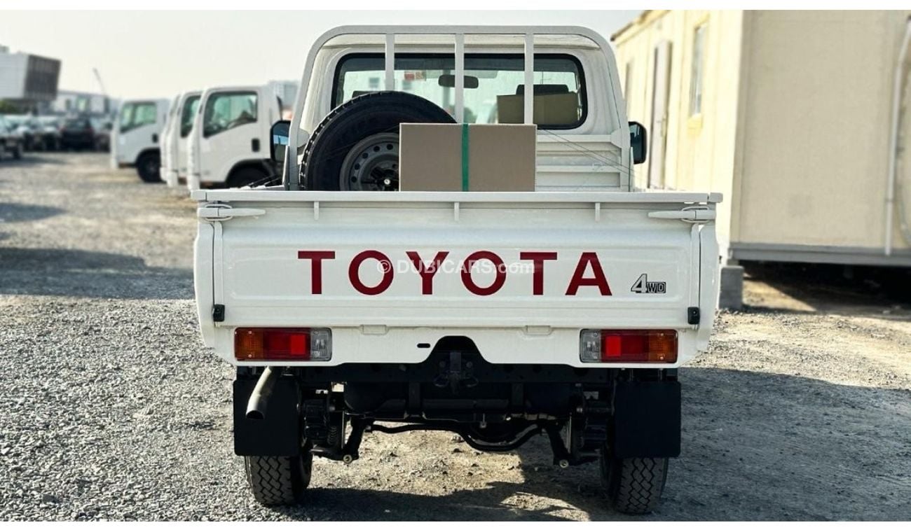 تويوتا لاند كروزر بيك آب Toyota/LC79 DSL SC 4.2L /0AEH5 3 seater 2 AIRBAG & ABS NEW FACE MT( for export only )