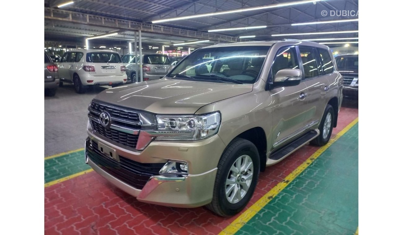 Toyota Land Cruiser VXR+