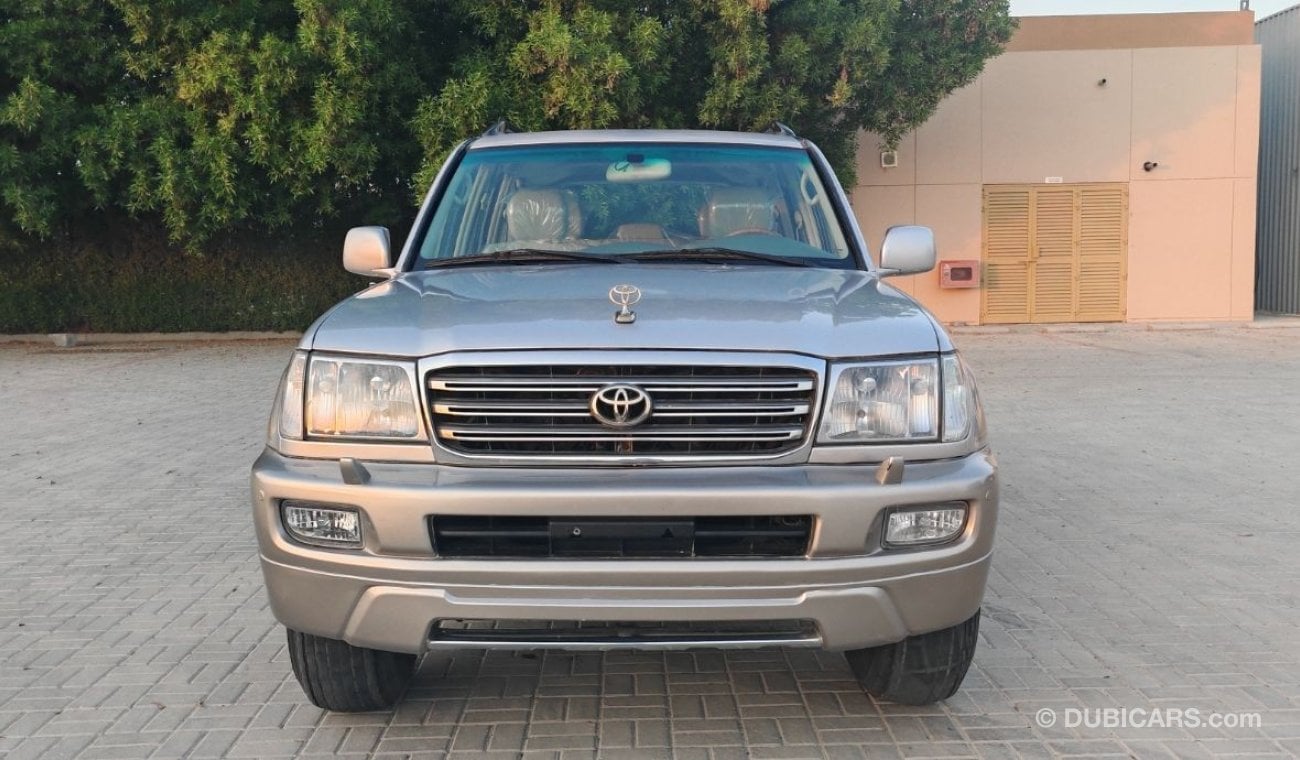 تويوتا لاند كروزر Toyota Land cruiser Model 2004