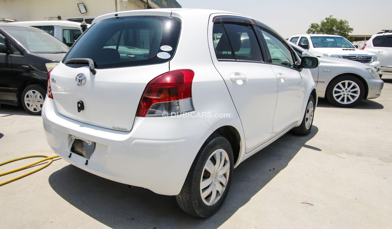 Toyota Vitz PETRIL 1.0L RIGHT HAND DRIVE