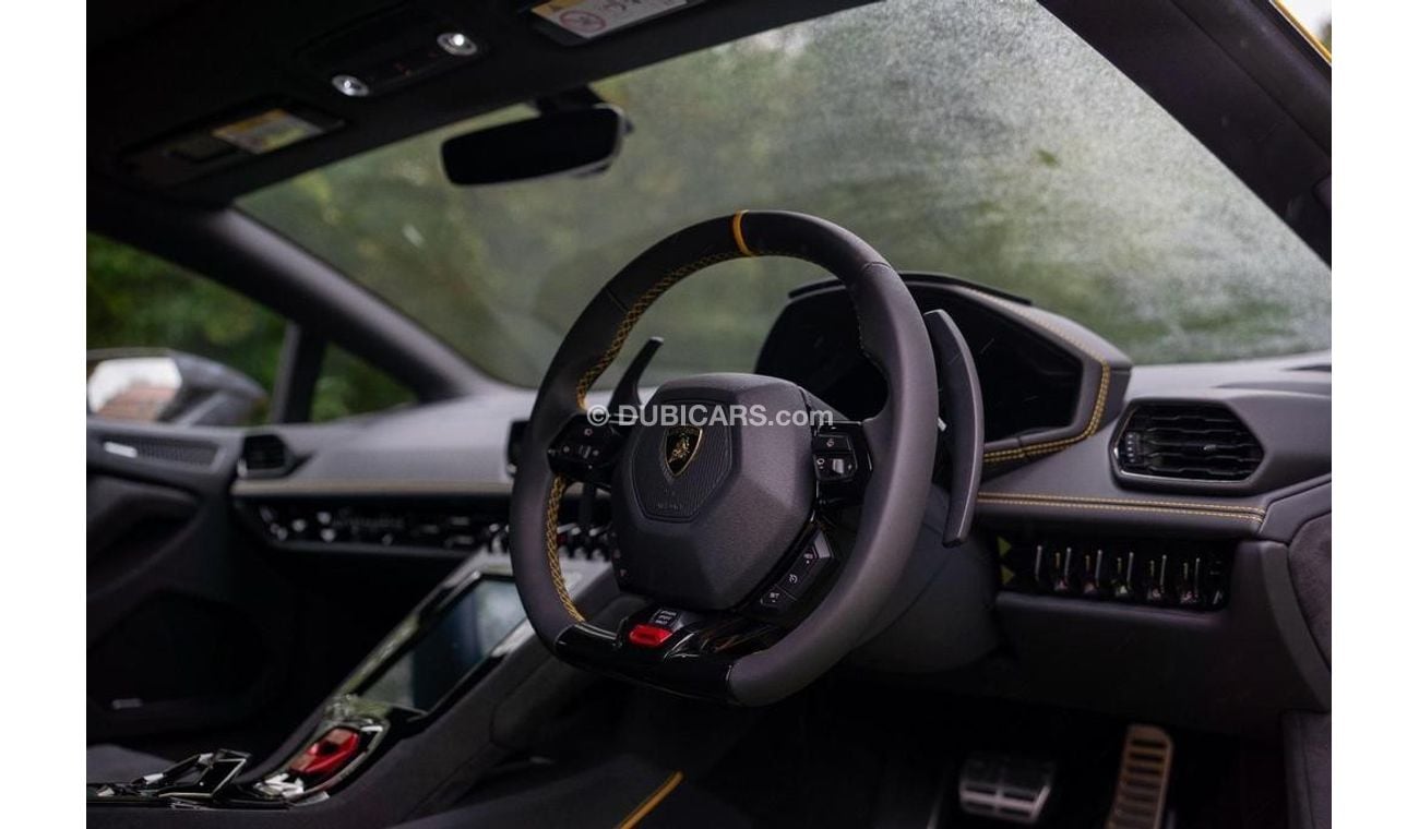 Lamborghini Huracan 5.2 V10 Sterrato RIGHT HAND DRIVE