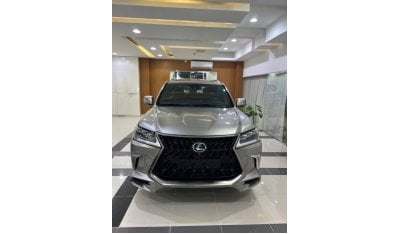 Lexus LX570 Platinum Signature