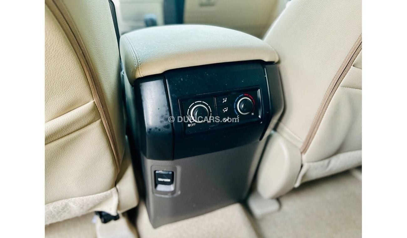 تويوتا برادو Toyota prado 2020 VXL V4 2.7 fuel petrol Excellent condition