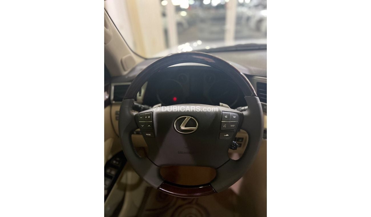 لكزس LX 570 Platinum 5.7L