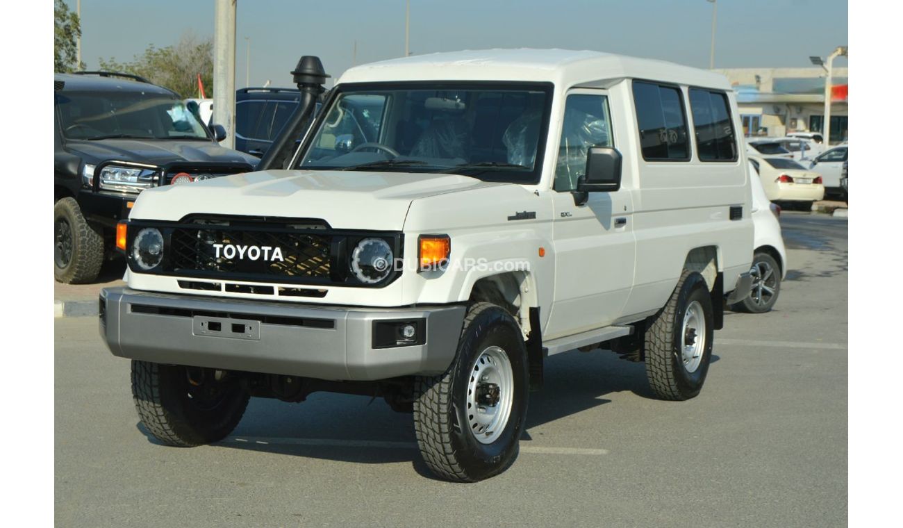 Toyota Land Cruiser Hard Top 3 Doores