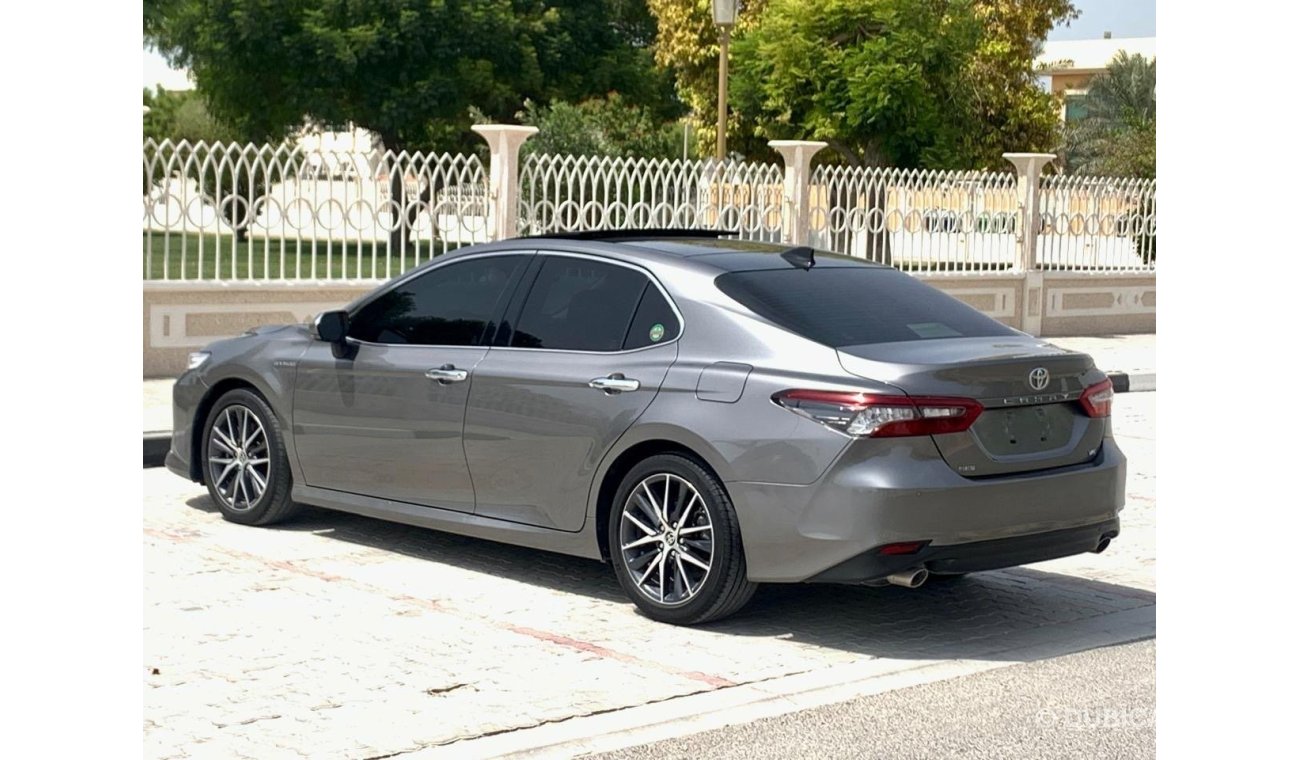 تويوتا كامري Toyota Camry SE+ 2022 - 3.5L,V6  Full Option,Panoramic, GCC Specs