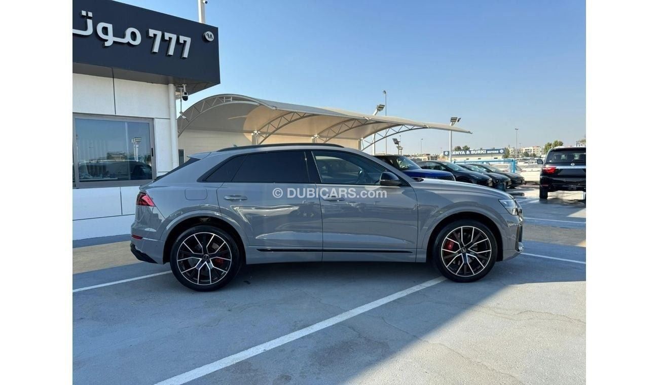 Audi SQ8 AUDI SQ8 NARDO GREY  2024