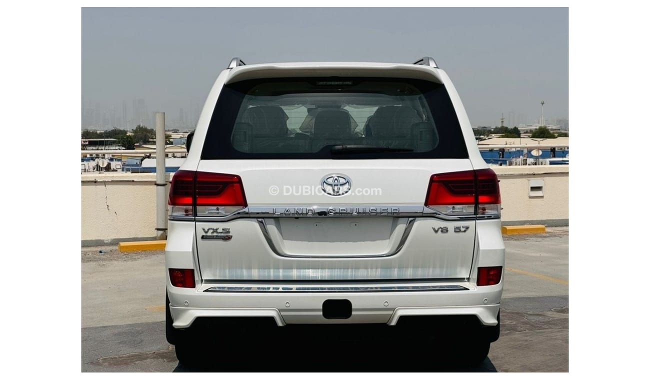 Toyota Land Cruiser VXR LAND CRUISER VXS 5.7L WHITE 2021