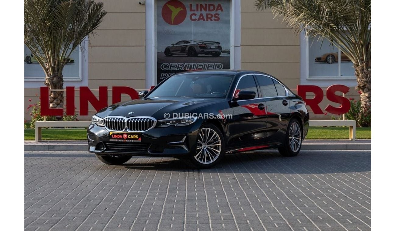 BMW 330i Exclusive 2.0L (258 HP) BMW 330i Exclusive 2019 GCC under Agency Warranty and Service Contract with 