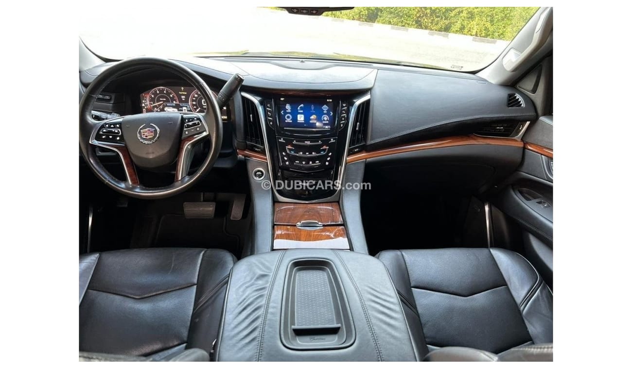 Cadillac Escalade Premium