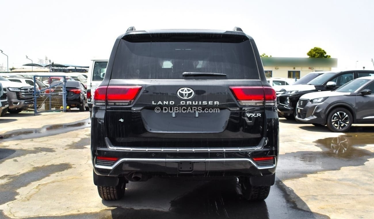 تويوتا لاند كروزر Toyota land cruiser VXR 3.5L petrol MY 2024