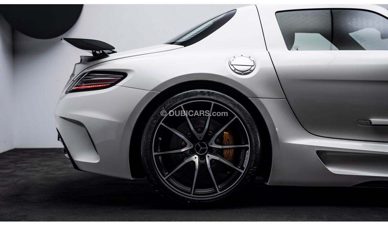 مرسيدس بنز SLS AMG Black Series