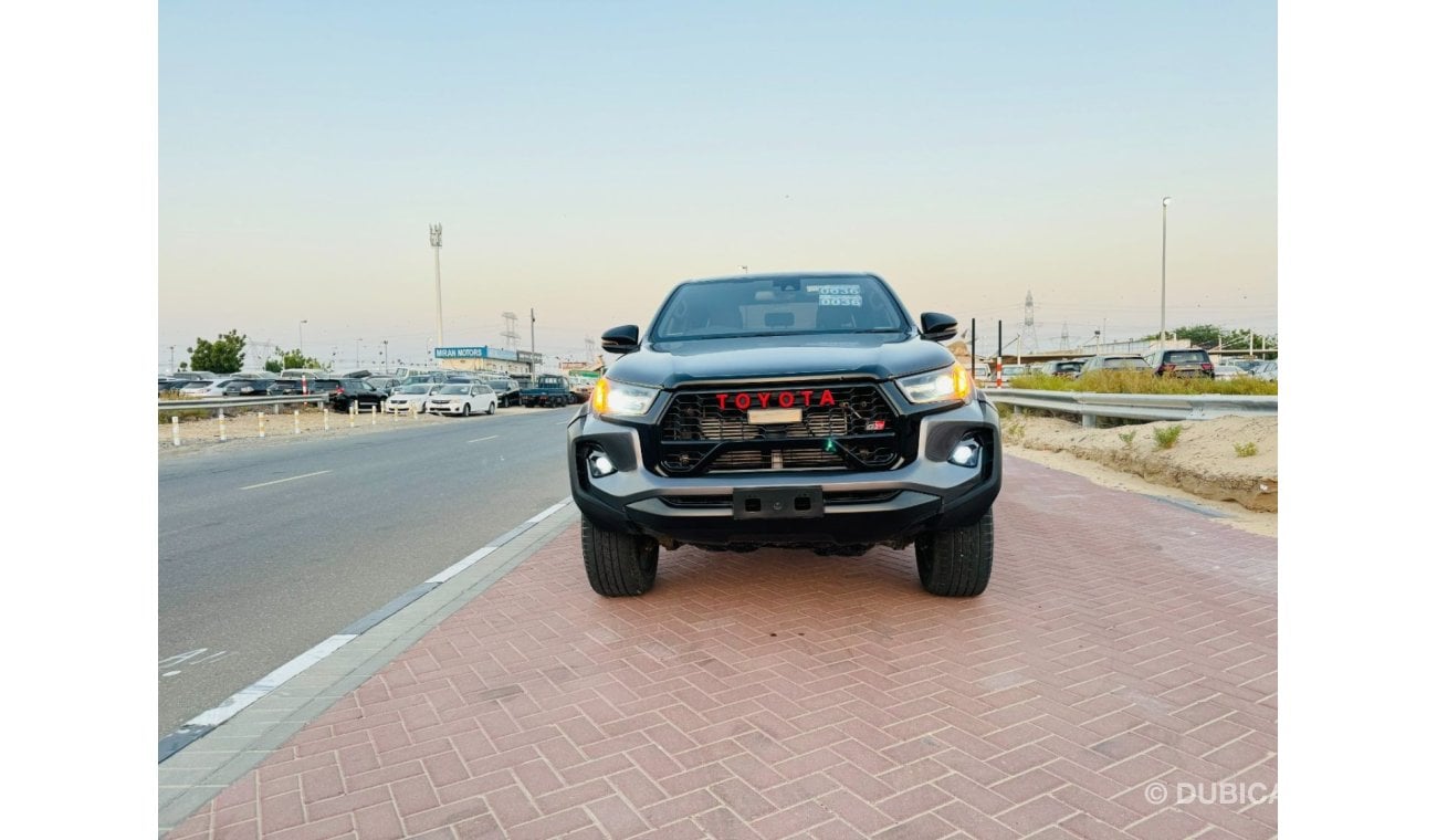 تويوتا هيلوكس GR سبورت TOYOTA HILUX GR , RIGHT HAND,  DIESEL FULL OPTION ( AUTOMATIC)