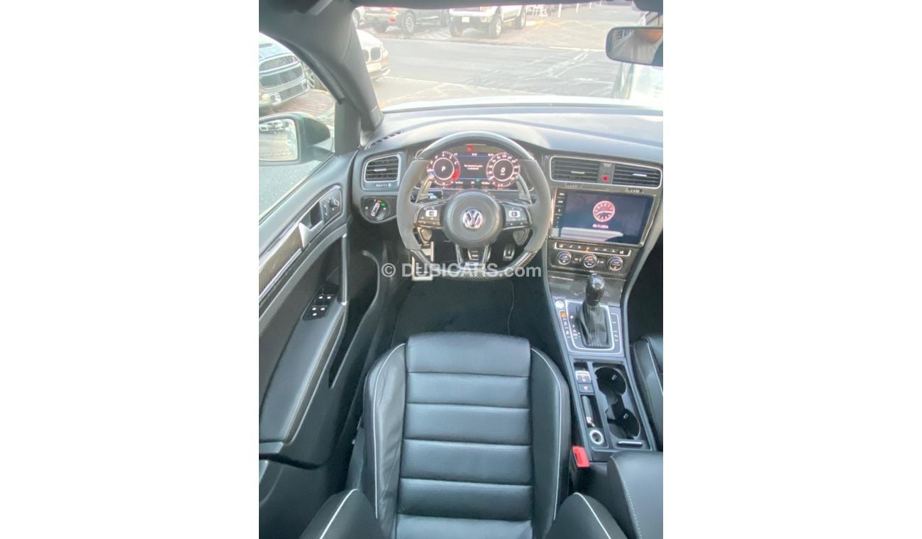 فولكس واجن جولف ار Volkswagen Golf R _GCC_2019_Excellent Condition_Full Specifications