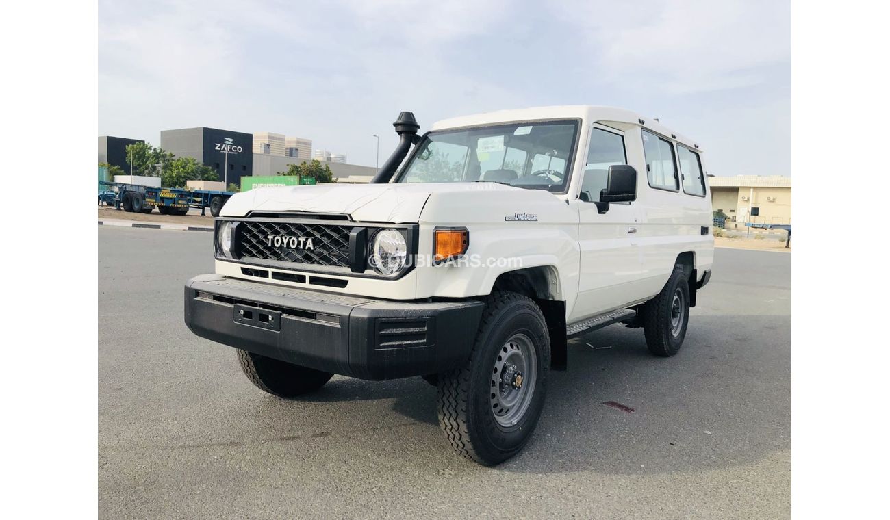 Toyota Land Cruiser Hard Top 78 4.2L Diesel 2024YM