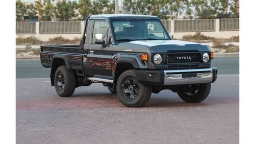 تويوتا لاند كروزر بيك آب 2024 Toyota LC79 Single Cab 4.0 - GREY inside BEIGE | Export Only