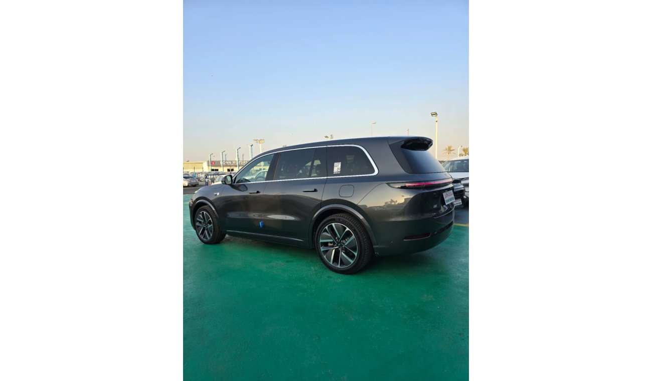 Li Auto L9 SUV LUXURY 2024