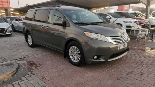 Toyota Sienna In excellent condition and requires no expenses