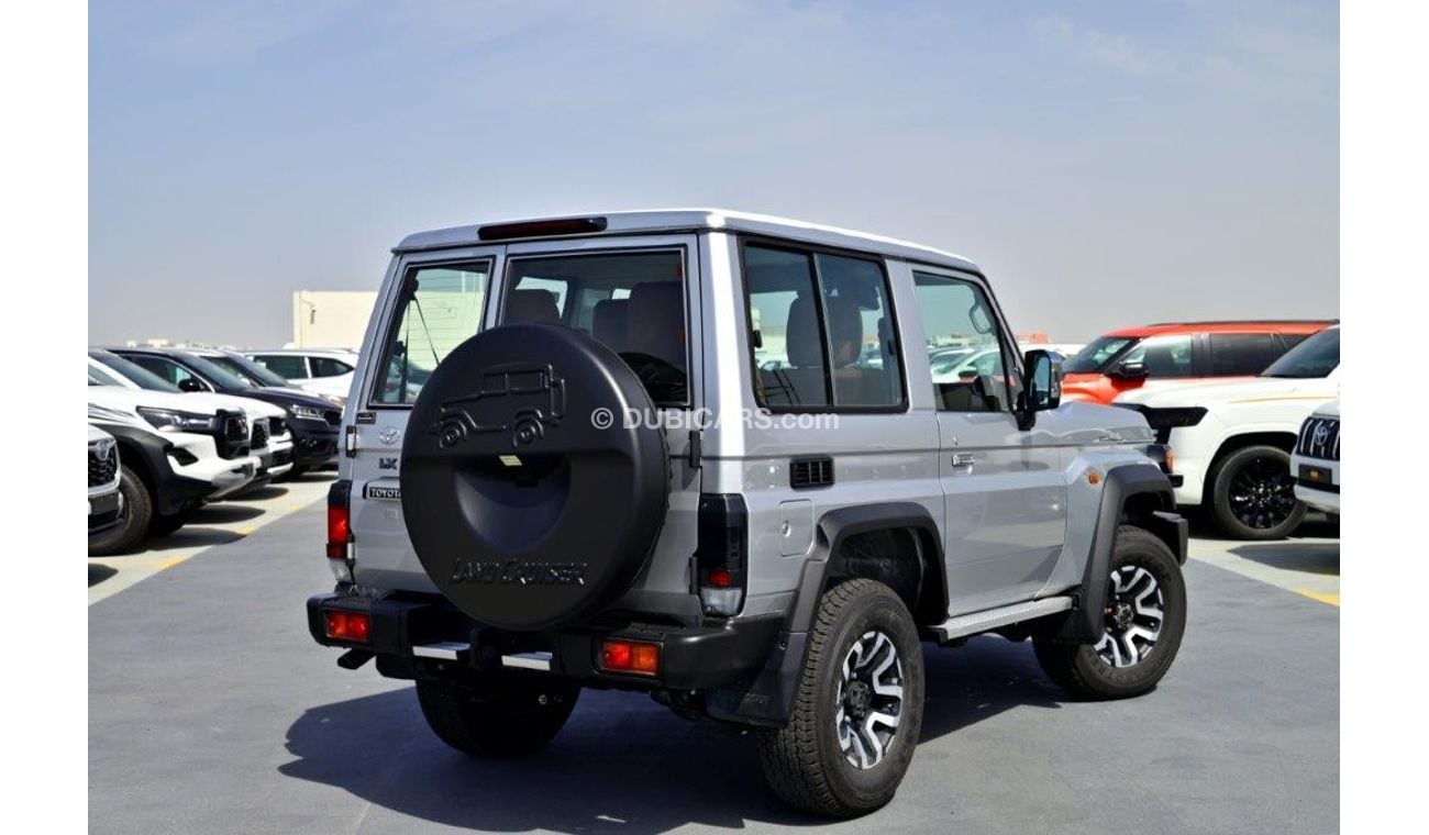 تويوتا لاند كروزر هارد توب 2024 TOYOTA LAND CRUISER 71 HARDTOP SDLX V6 4.0L PETROL 4WD 5-SEATER AT