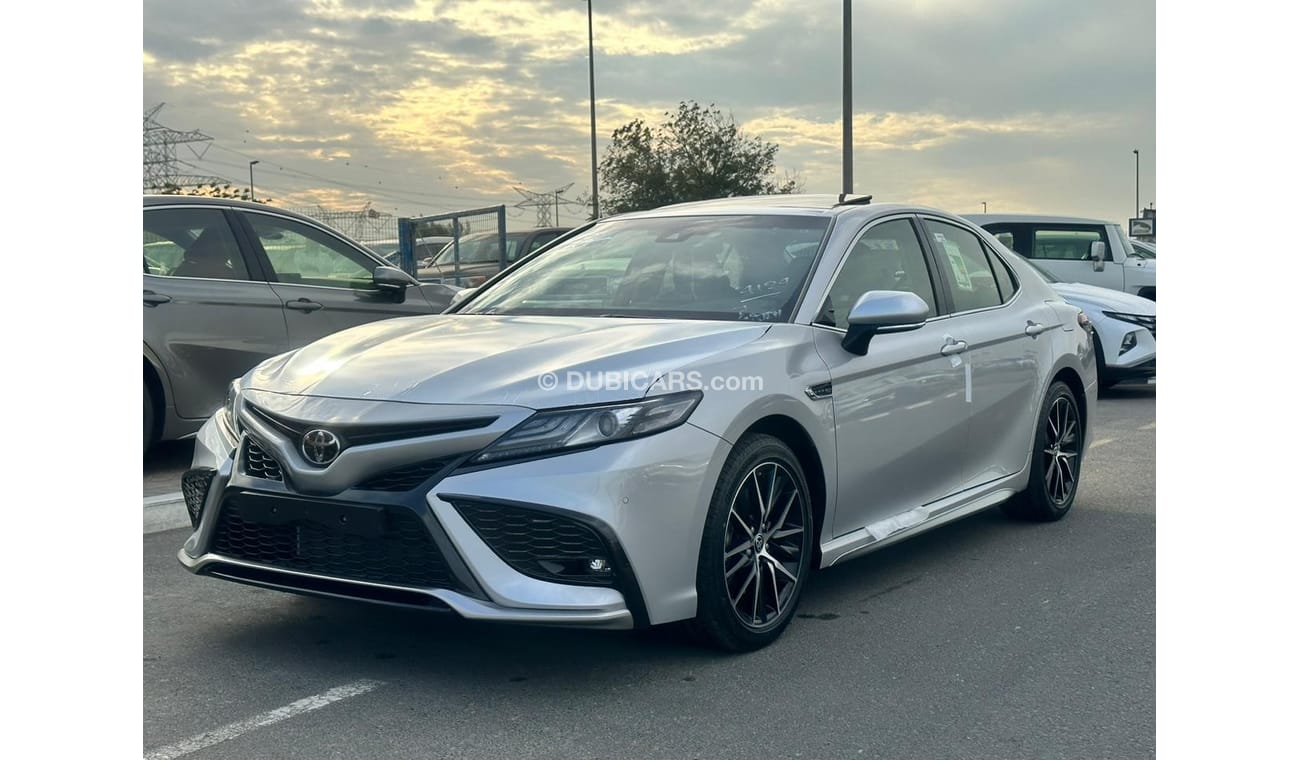 تويوتا كامري TOYOTA CAMRY SE 2023