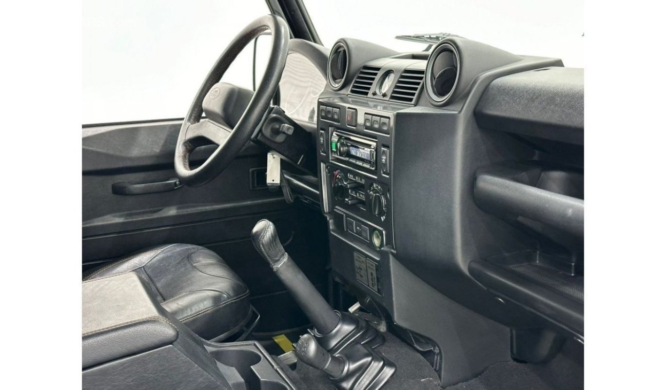 Land Rover Defender 2013 Land Rover Defender 110SX LXV Manual Transmission, Full Service History, GCC
