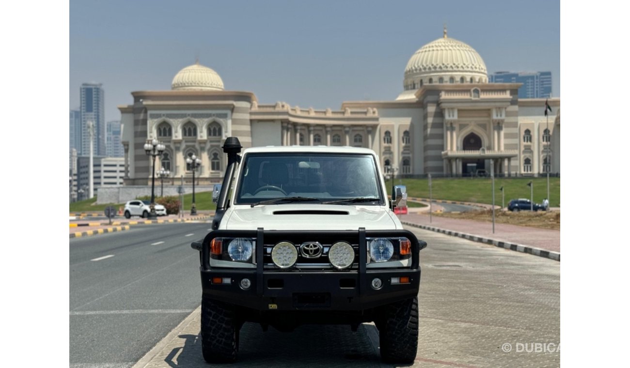 Toyota Land Cruiser Pick Up Std