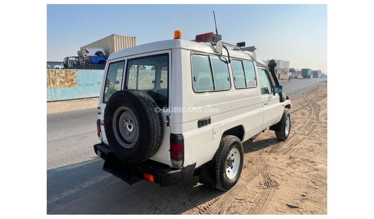 Toyota Land Cruiser Hard Top