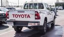 Toyota Hilux SR5. 2.7L 4WD A/T