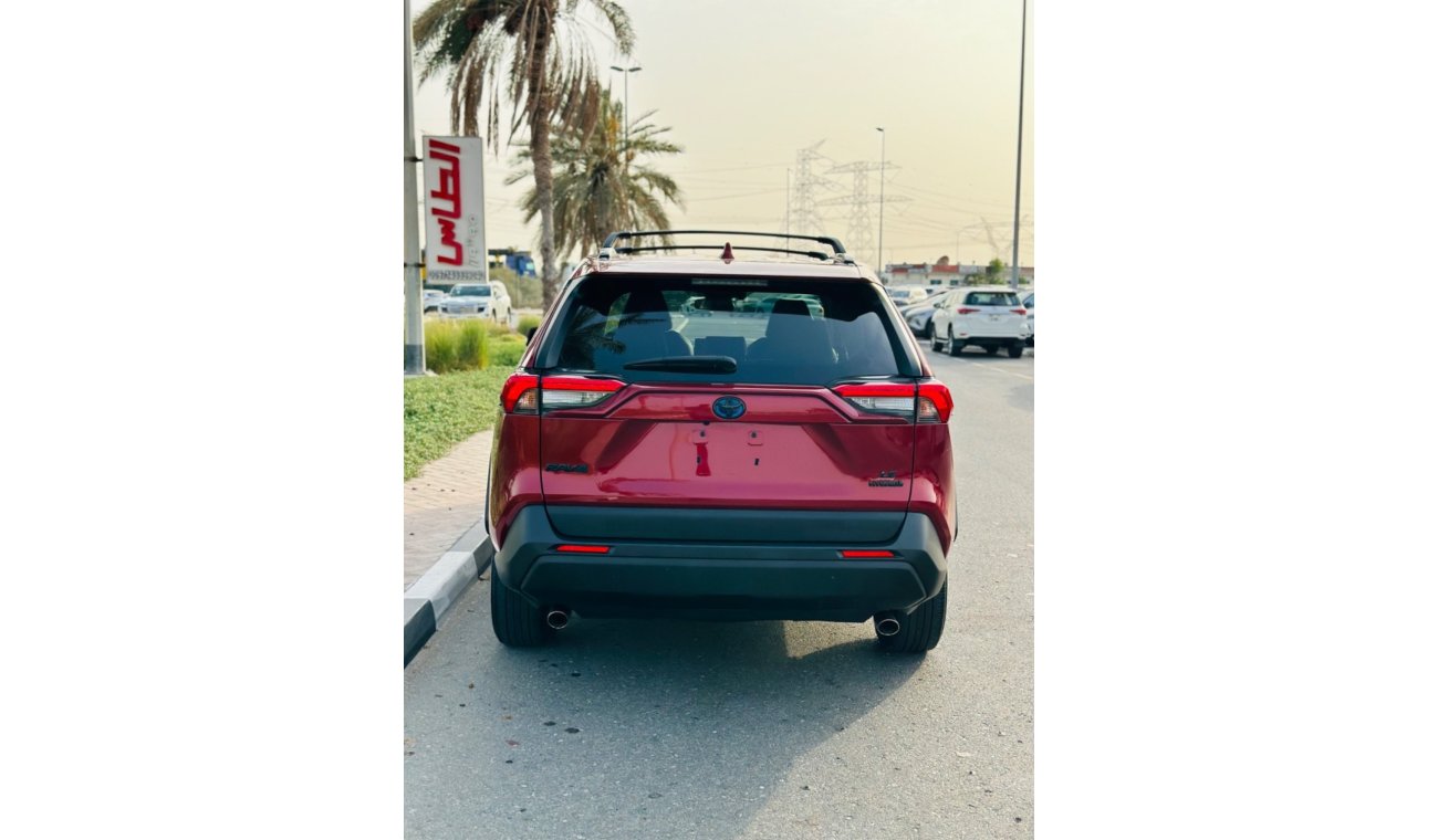 Toyota RAV4 LE TOYOTA RAV4 Hybrid 2019