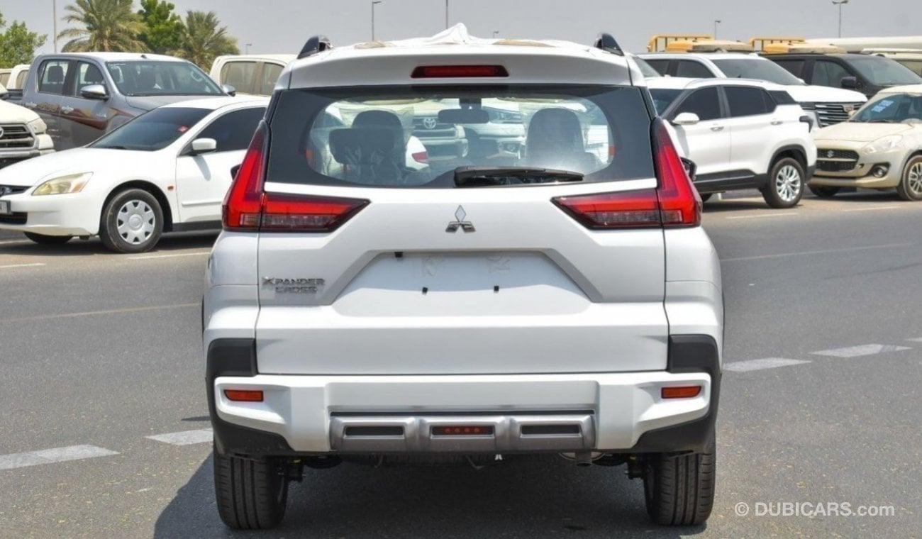 ميتسوبيشي إكسباندر Brand New Mitsubishi Xpander Cross 1.5L| Petrol | White/Black | 2025 | For Export Only